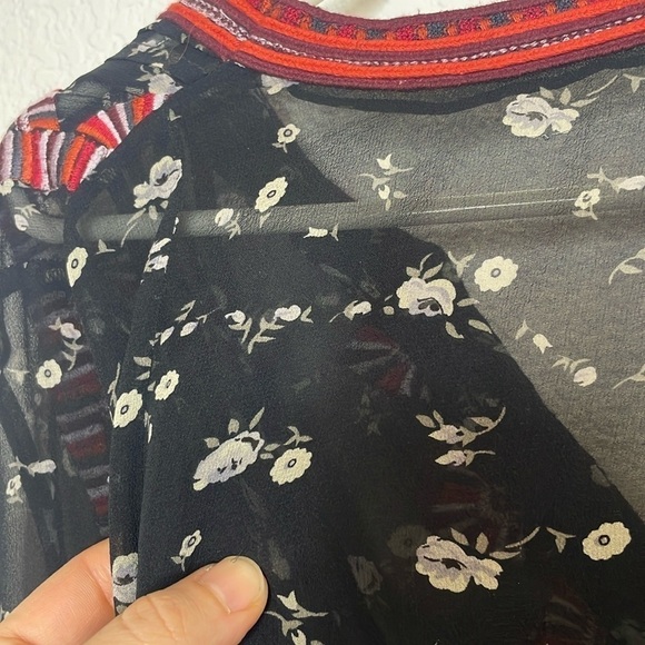 Ulla Johnson blouse silk embroidered sz 4 sheer long sleeve boho - Picture 11 of 12